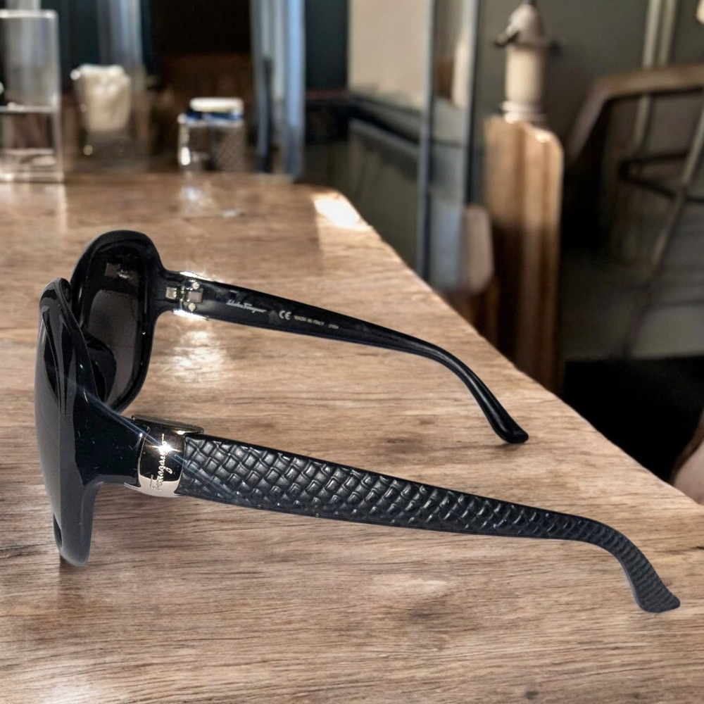 Salvatore Ferragamo Black Sunglasses - Picture 5 of 8